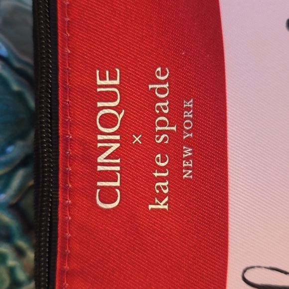 Clinique x Kate Spade NY - Hello, Gorgeous Cosmetic/Makeup Case NWOT - Picture 3 of 5